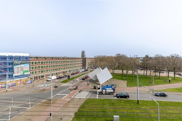 Medium property photo - Marconiplein 17, 3025 AV Rotterdam